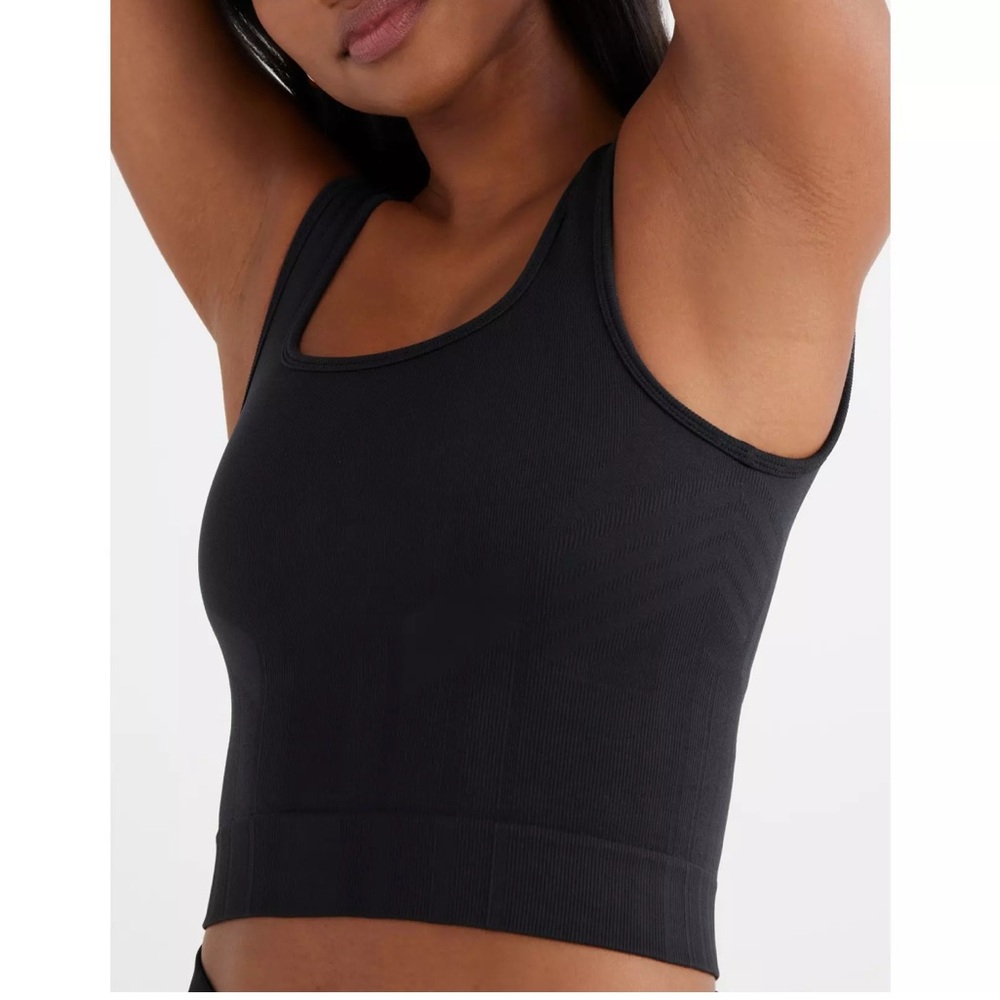 Knix NWT Women's Good to Go Seamless Tank Top size Medium - Picture 12 of 12